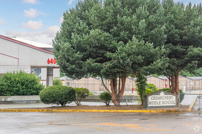 Cedarcrest Middle School in East Sunnyside has a C-plus score on Niche.
