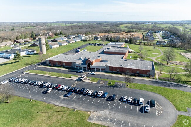 The student population of Stamping Ground Elementary School is 388 and the school serves K-5.