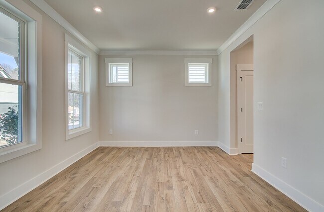 3941 Adler Cir, Buford, GA 30519 - photo 6