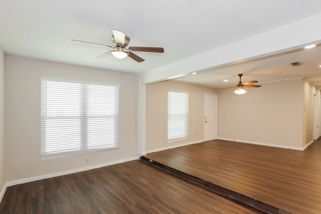 441 NW Jayellen Ave, Burleson, TX 76028 - photo 7