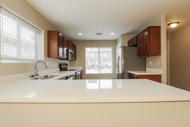 9132 W Cordes Rd, Tolleson, AZ 85353 - photo 7