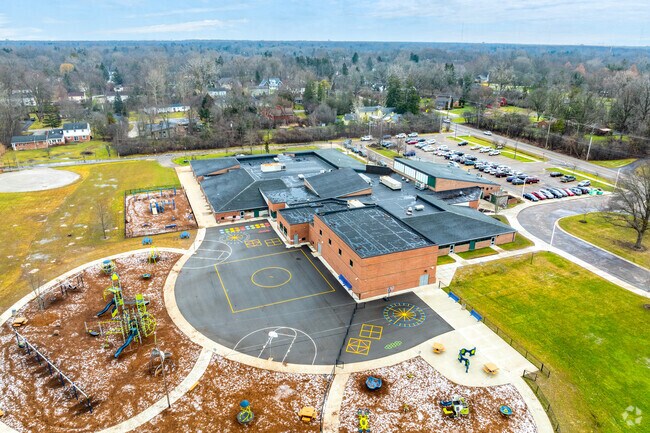 Bingham Farms Elementary School inspires, educates and empowers all students.