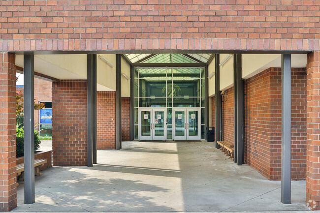 Wren High 4