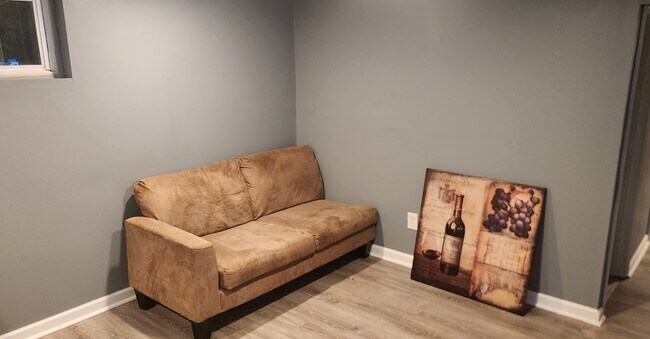 1005 30th St SE unit Private Basement Stu, Washington, DC 20019 - photo 3