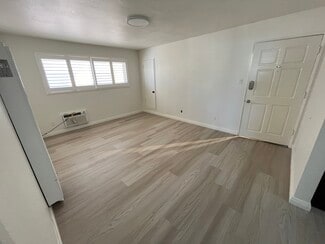 215 Covina Ave, Long Beach, CA 90803