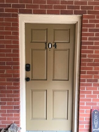 250 Little St Unit C104, Athens, GA 30605