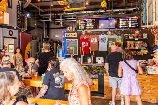 Enjoy delicious beer from Lake Tribe Brewing in Hartsfield Tallahassee.