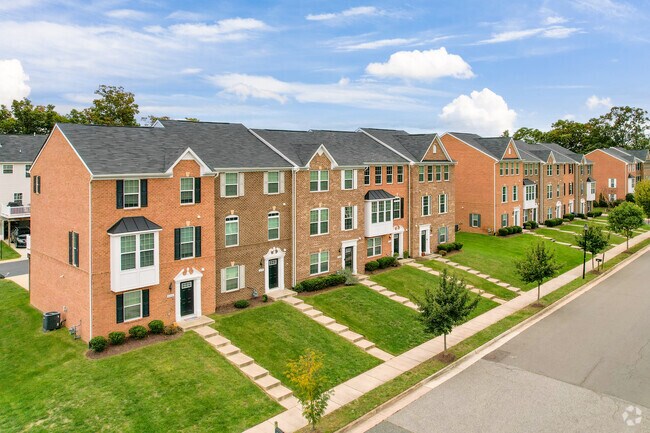 Mid-century townhouses are a popular option in Fredericksburg.