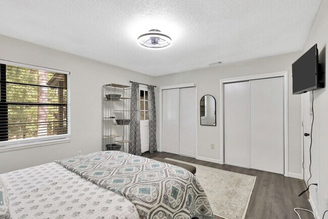 400 William Hilton Pkwy unit ID1309202P, Hilton Head Island, SC 29926 - photo 6