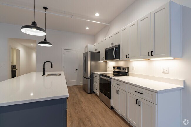 Ramblewood Suites, Lansing, MI 48917 - photo 5