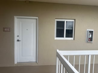 7700 Camino Real Unit D-401, Miami, FL 33143