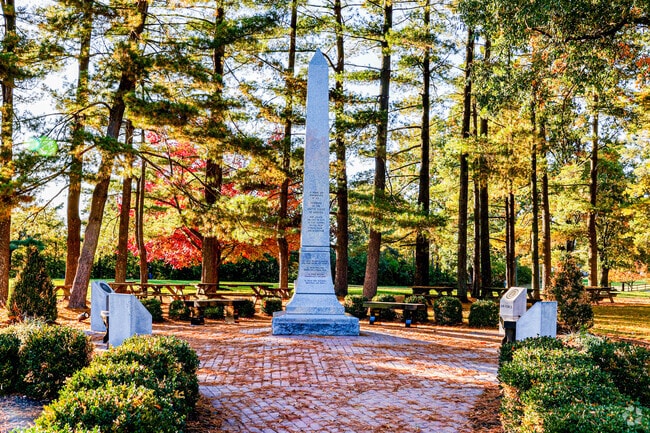Cold Spring Municipal center has a veterans monument.