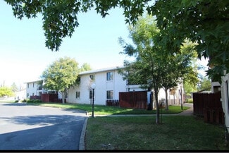 3435 Santa Rosa Way, Redding, CA 96003