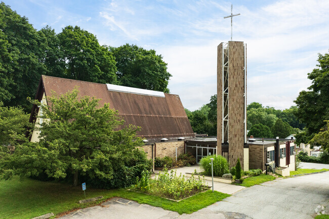 Stoneview Children's University has a safe and comfortable yet educational environment for kids.