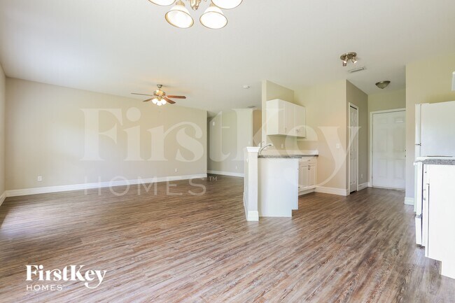 2728 Parrot St, North Port, FL 34286 - photo 4