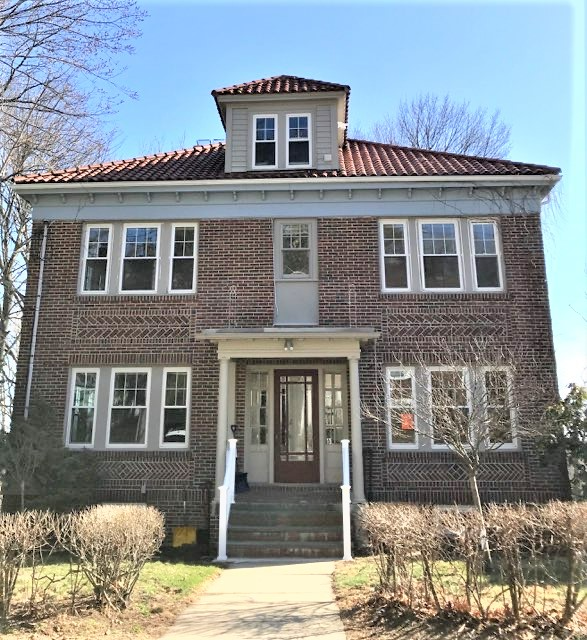 59 Algonquin Rd, Newton, MA 02467
