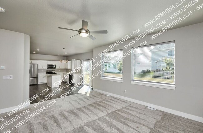 670 SE Drumlin Dr, Waukee, IA 50263 - photo 3