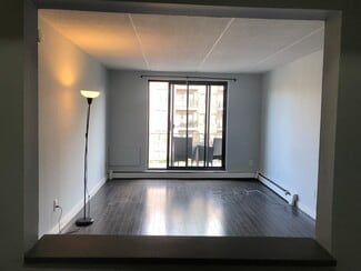 26 Circuit Rd Unit 4th, New Rochelle, NY 10805