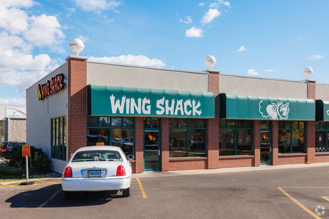 Wing Shack in The Pointe offers 12 sauces for its wings.