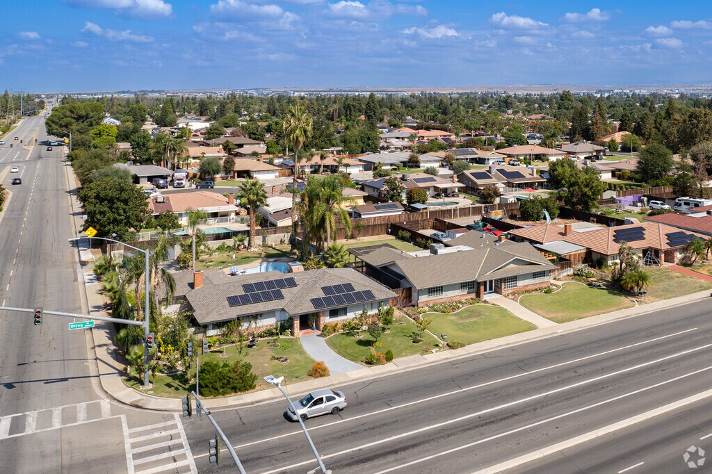 7704 Jill Jean Ave, Bakersfield, CA 93308 MLS 202400802