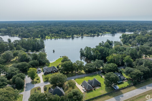 The Lakewood Links area has the more modern housing options and mid size lots.