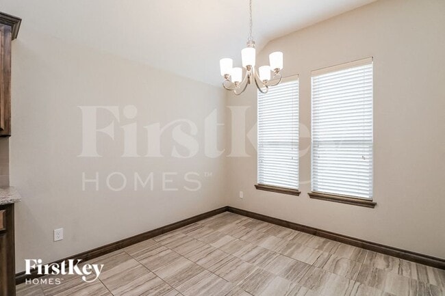 15904 Tall Grass Dr, Oklahoma City, OK 73170 - photo 3