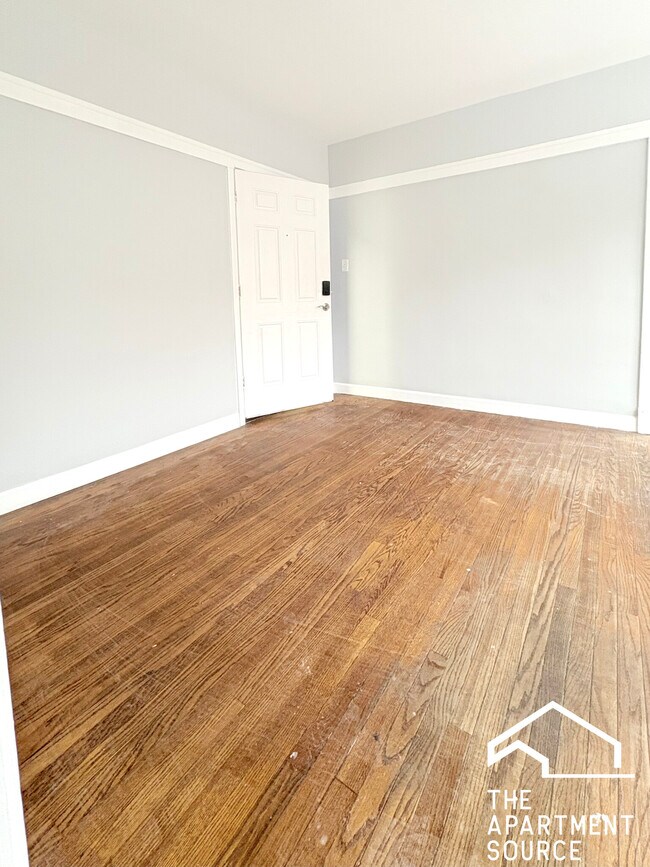 6228 S Western Ave unit 304, Chicago, IL 60636 - photo 5