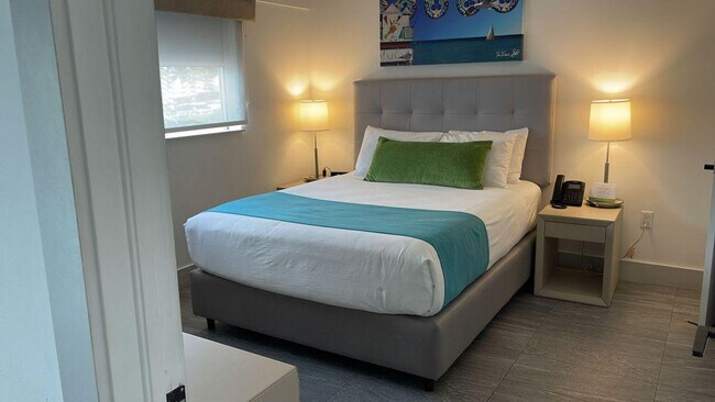 6495 Indian Creek Dr unit ID1267234P, Miami Beach, FL 33141 - photo 3