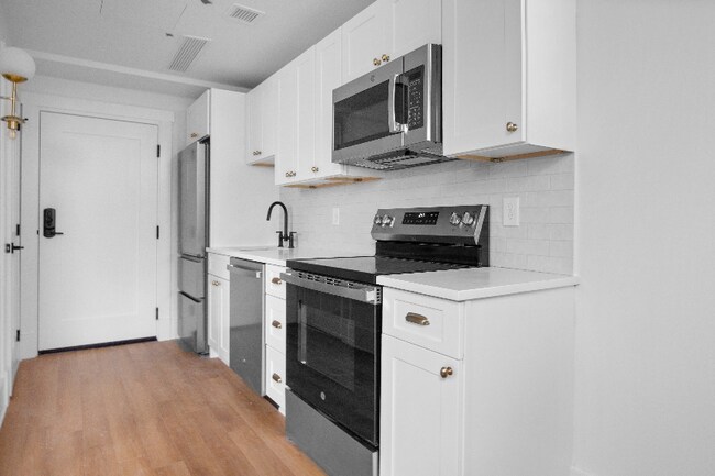 31 Hope St unit g10, Providence, RI 02903 - photo 3