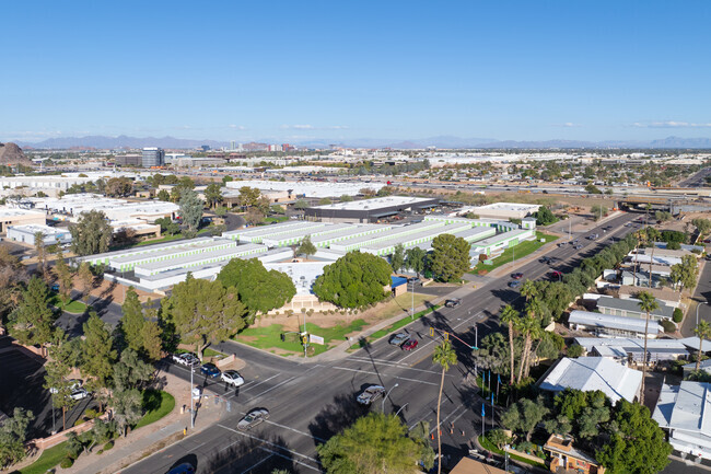 Pinnacle High School Tempe is just a few miles from Downtown Tempe.