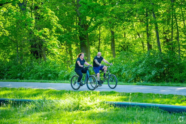 Southwood Park is a short ride to the trails of Foster Park.