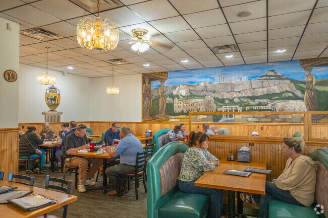 Many residents consider Lugoff House of Pizza & Subs a must-visit spot for newcomers.