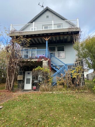 15 E 10th St Unit 3, Duluth, MN 55805