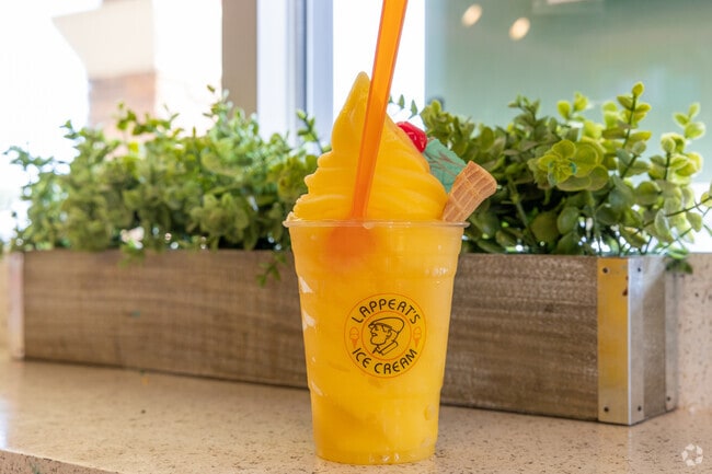 Cool down your golfing day with a Lappert's treat at Shadow Hills Country Club.