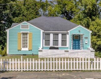 2214 Oak St, Vicksburg, MS 39180