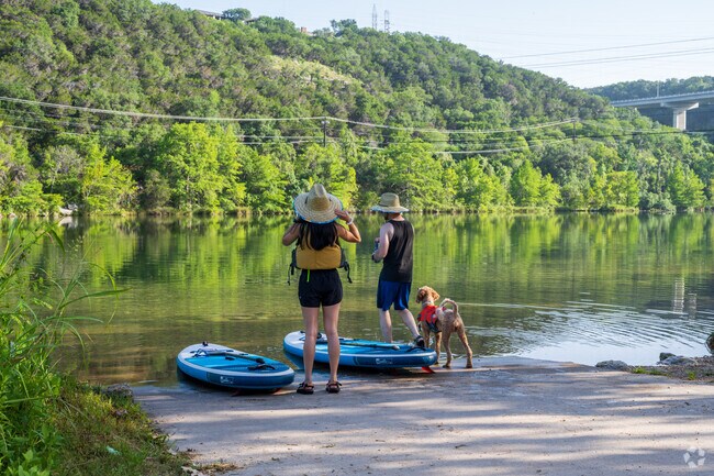 Kayaking at the Colorado River is a popular outdoor activity for Apache Shores residents.