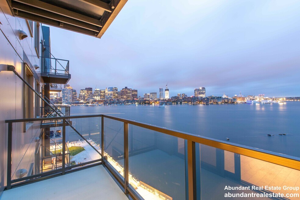 Slip45 unit 513, Boston, MA 02128 - photo 1