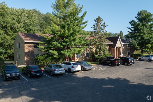 Rolling Pines Apartments, Richland, MI 49083 - photo 4