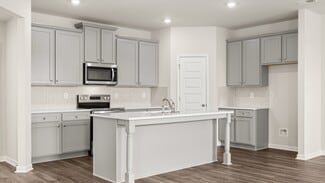 912 Stow Ln, Monroe, GA 30655