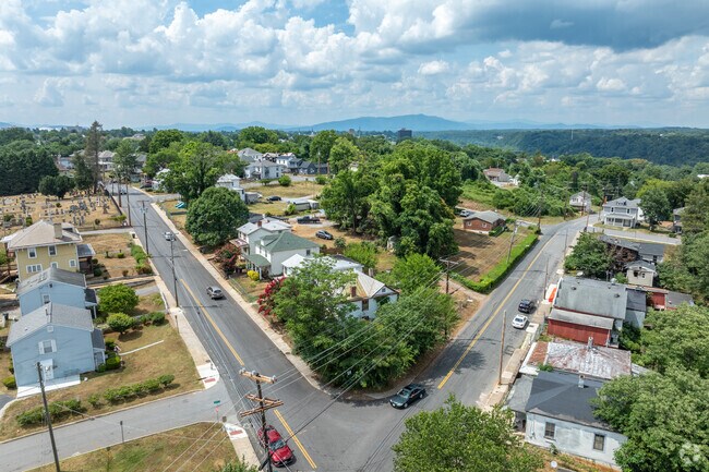 White Rock Hill is a beautiful neighborhood.