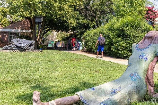 Artistic statues and murals are popular throughout the North Downtown neighborhood.