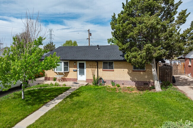 Quaint midcentury ranch homes typically sell for under $500,000.