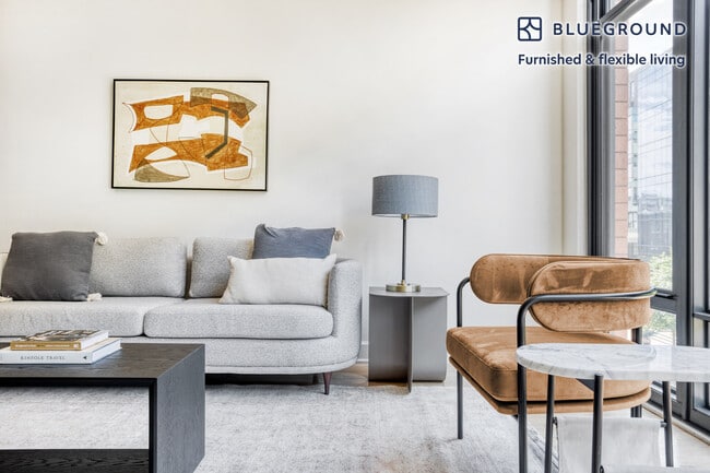 425 Massachusetts Ave NW unit FL4-ID541, Washington, DC 20001 - photo 2