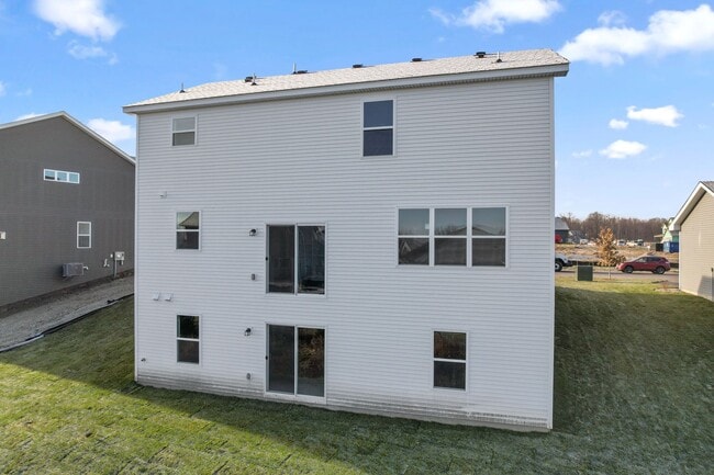 1048 Ashbury Ln NE, Hanover, MN 55341 - photo 4