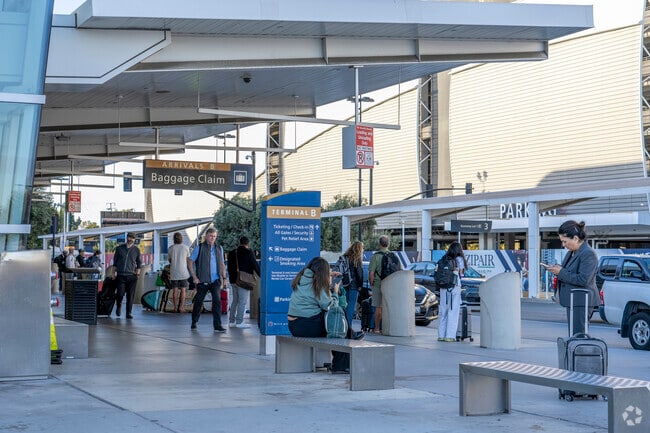 The San Jose Mineta International Airport offers domestic and international flights.