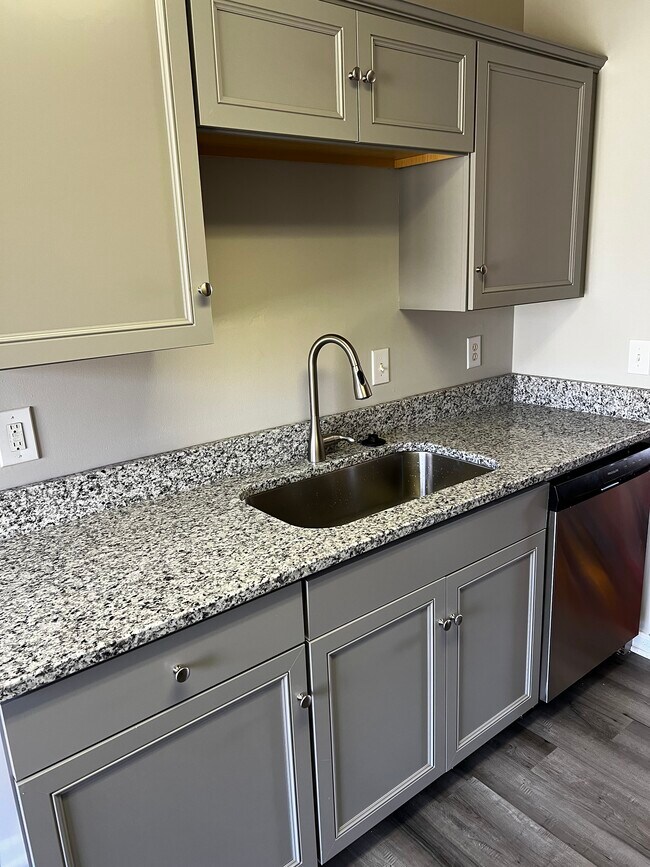 629 Devon Rd, Grovetown, GA 30813 - photo 3