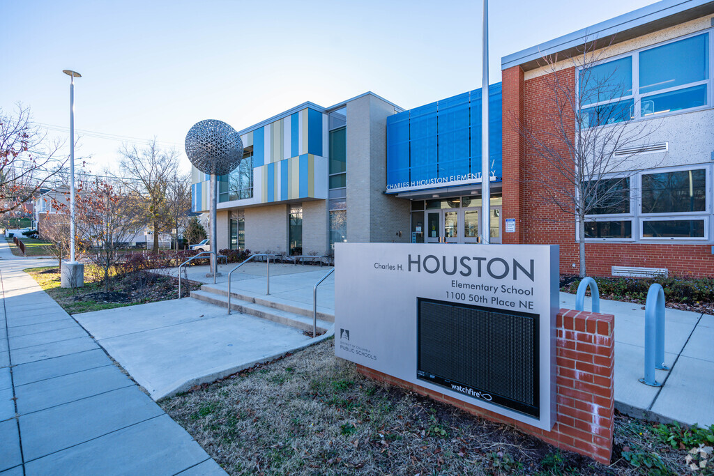 Houston Elementary School