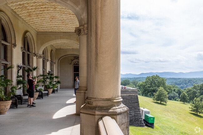 Biltmore Forest's Estate came about from the influence of the Gilded Age in North Carolina.