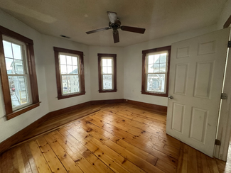 11 Bourne St Unit 3, Worcester, MA 01606