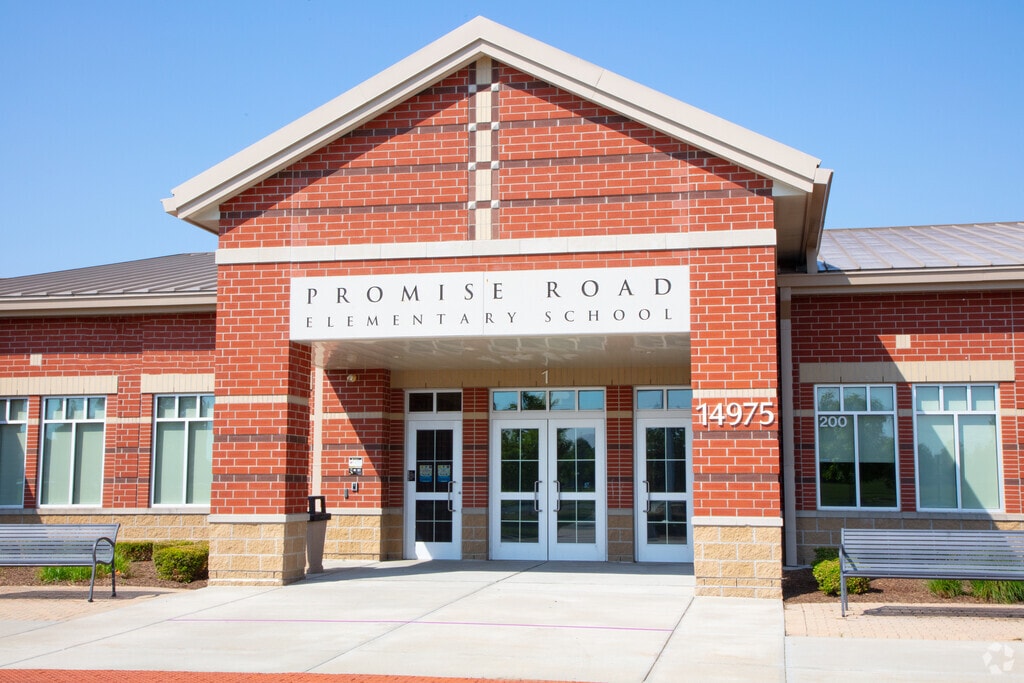 Promise Road Elementary front entrance in Noblesville.